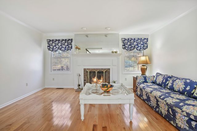 120 Prospect Street APT 48, Ridgefield, CT 06877