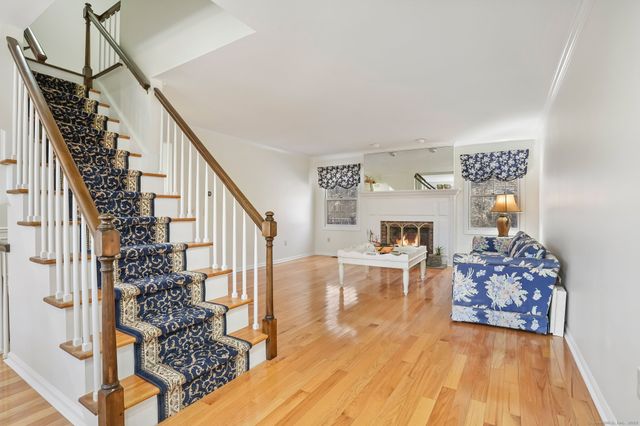 120 Prospect Street APT 48, Ridgefield, CT 06877