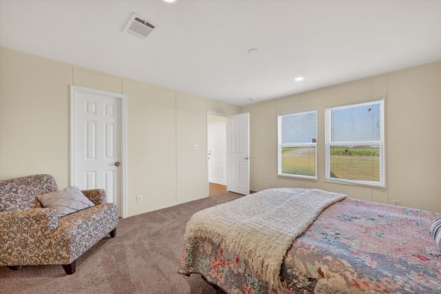 1393 Hackleman Road, Whitesboro, TX 76273
