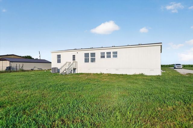 1393 Hackleman Road, Whitesboro, TX 76273