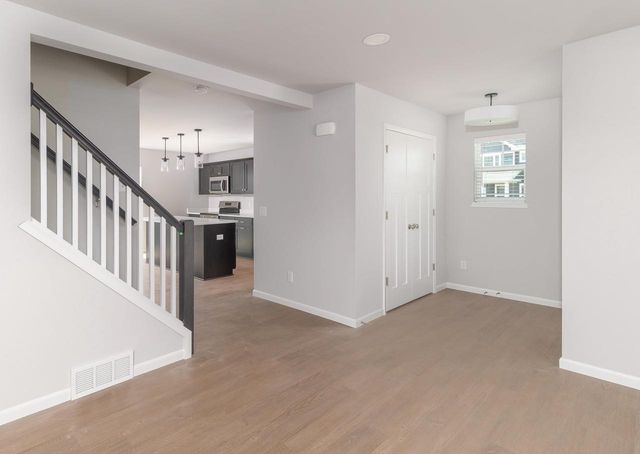 1087 Tundra Avenue, Oregon, WI 53575