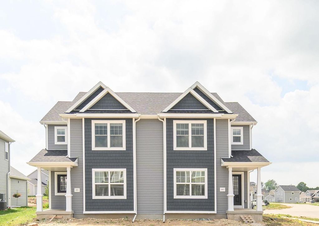 1087 Tundra Avenue, Oregon, WI 53575