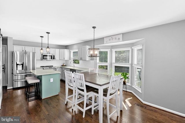 6529 HARVEST MILL CT, Centreville, VA 20121