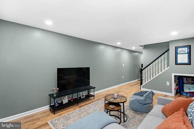 6529 HARVEST MILL CT, Centreville, VA 20121