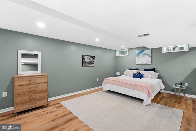 6529 HARVEST MILL CT, Centreville, VA 20121