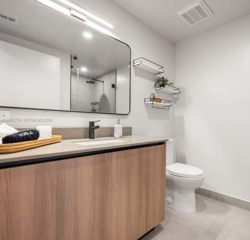 501 NE 1ST ST 1006, Miami Beach, FL 33132