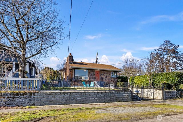 5503 33rd Avenue S, Seattle, WA 98118