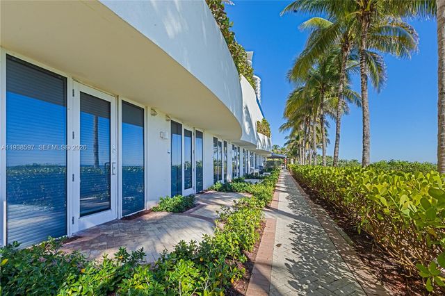 17201 Collins Ave 2006, Sunny Isles Beach, FL 33160