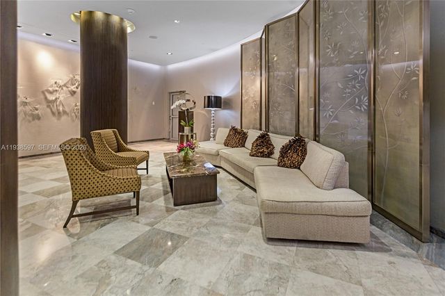 17201 Collins Ave 2006, Sunny Isles Beach, FL 33160