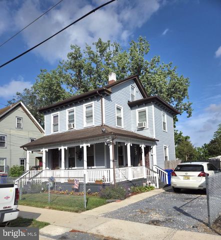 215 W MCNEAL ST W, Millville, NJ 08332