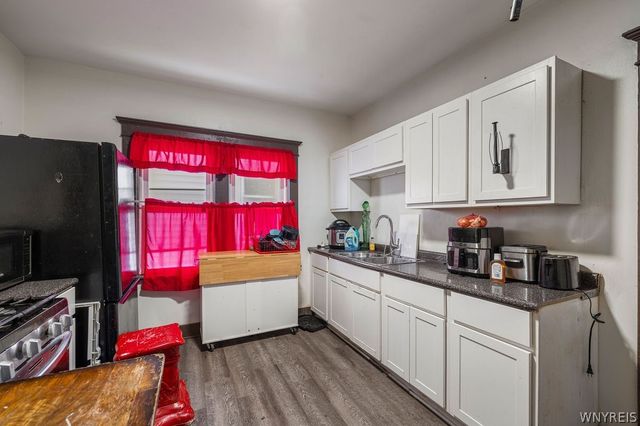 148 Potomac Avenue, Buffalo, NY 14213