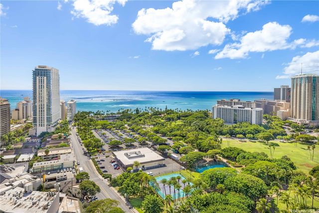 383 Kalaimoku Street E2802, Honolulu, HI 96815