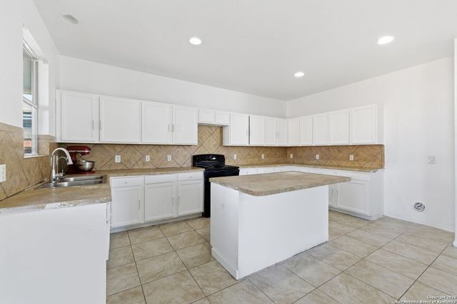 12147 AMBER VIS, San Antonio, TX 78254