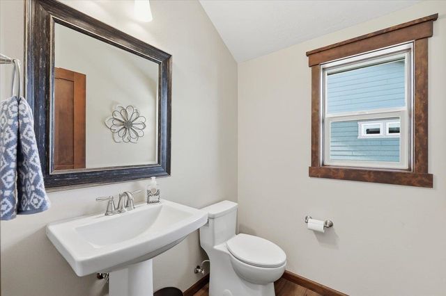 8814 E Ridgeline Ln, Spokane, WA 99217