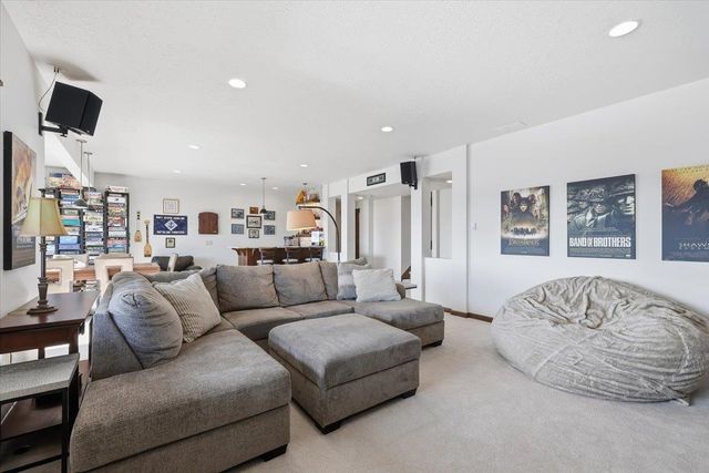 8814 E Ridgeline Ln, Spokane, WA 99217