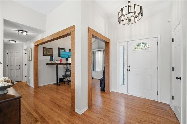 4421 SW Hillside Drive, Lee's Summit, MO 64082