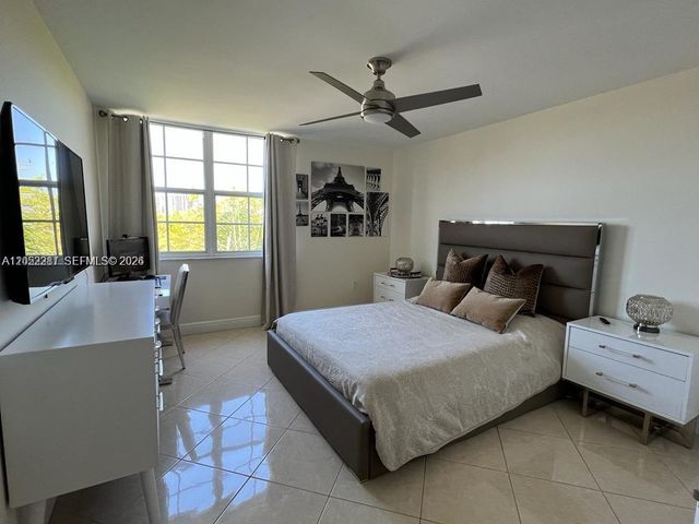 19901 E Country Club Drive 2505, Aventura, FL 33180