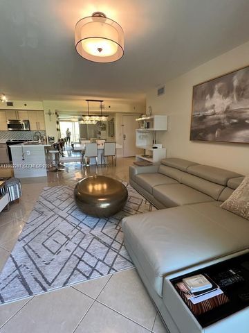 19901 E Country Club Drive 2505, Aventura, FL 33180