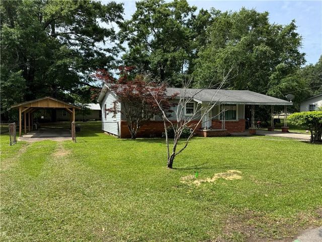 123 Clark Avenue, Saraland, AL 36571