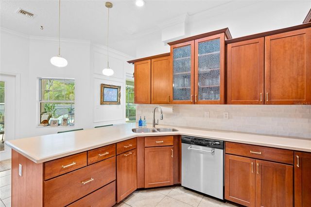 1254 MAGNOLIA FARMS CT, Eustis, FL 32726