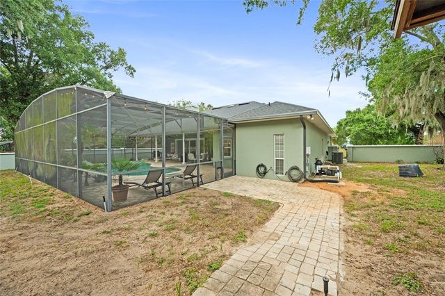 1254 MAGNOLIA FARMS CT, Eustis, FL 32726