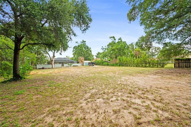1254 MAGNOLIA FARMS CT, Eustis, FL 32726