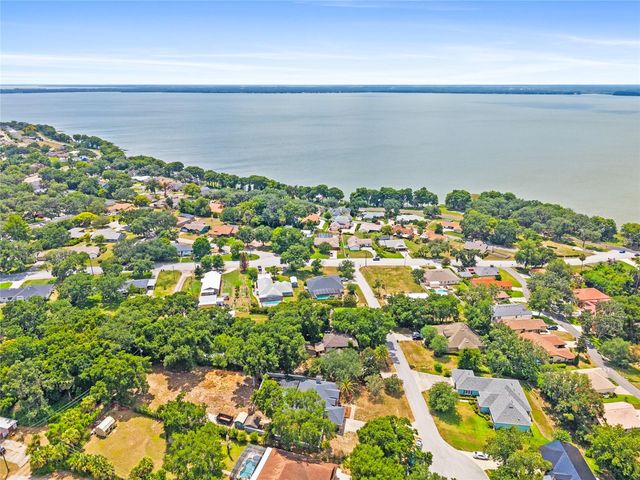 1254 MAGNOLIA FARMS CT, Eustis, FL 32726