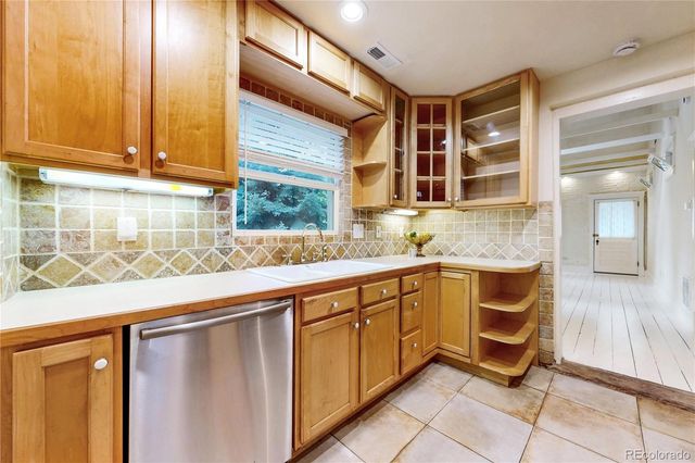 430 N Harrison Avenue, Loveland, CO 80537