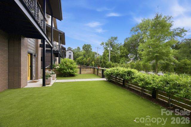 1026 Polaris Way, Charlotte, NC 28205