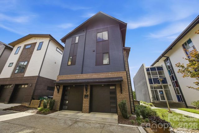 1026 Polaris Way, Charlotte, NC 28205