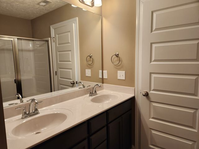 3001 Upstream Road, Christiana, TN 37037