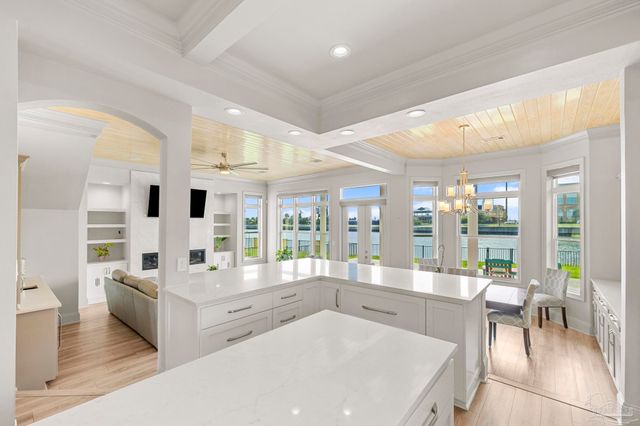 43 Port Royal Way, Pensacola, FL 32502