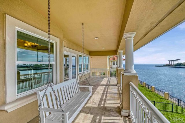 43 Port Royal Way, Pensacola, FL 32502
