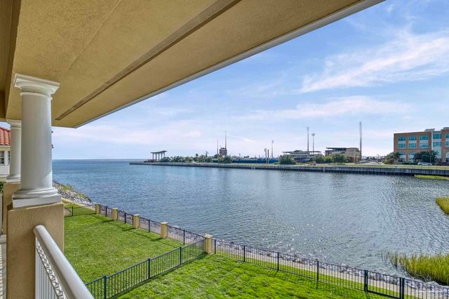 43 Port Royal Way, Pensacola, FL 32502