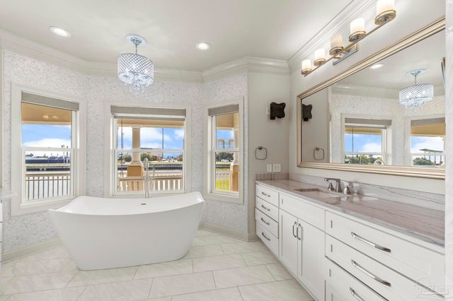 43 Port Royal Way, Pensacola, FL 32502