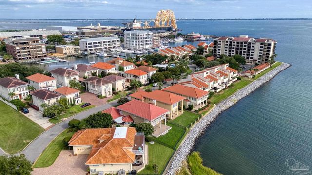 43 Port Royal Way, Pensacola, FL 32502