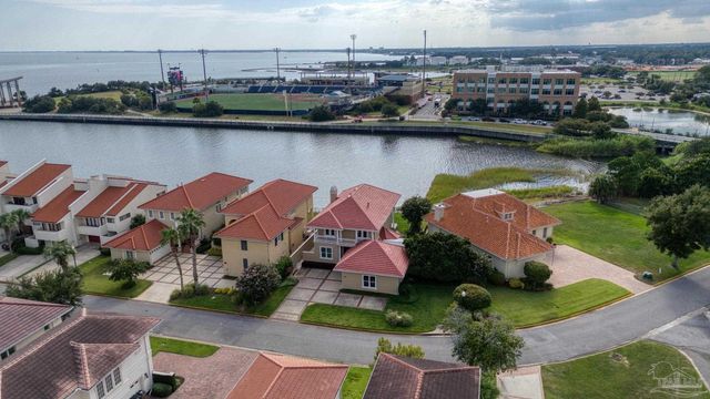 43 Port Royal Way, Pensacola, FL 32502