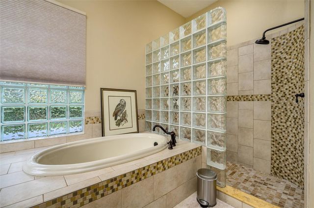 17521 EDINBURGH DRIVE, Tampa, FL 33647