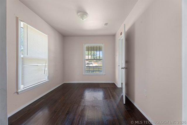 128 S Adair, Vinita, OK 74301