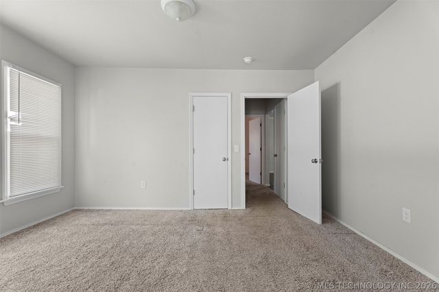 128 S Adair, Vinita, OK 74301