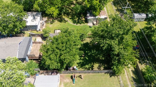 128 S Adair, Vinita, OK 74301