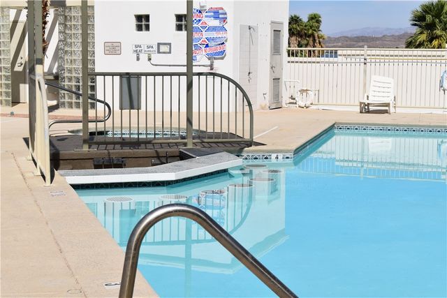 211 Moser Avenue 204, Bullhead City, AZ 86429