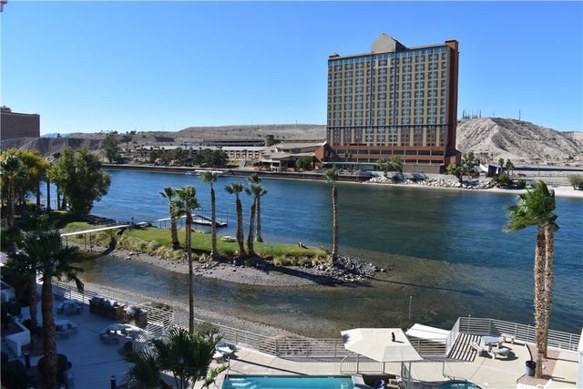 211 Moser Avenue 204, Bullhead City, AZ 86429