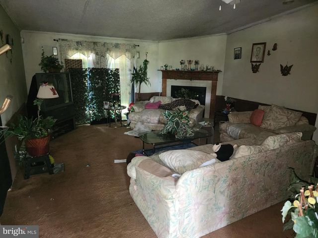375 SANDBOX RD, Harrington, DE 19952