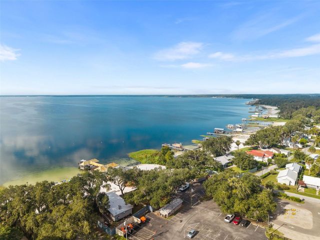 12405 SE 135TH TERRACE, Ocklawaha, FL 32179