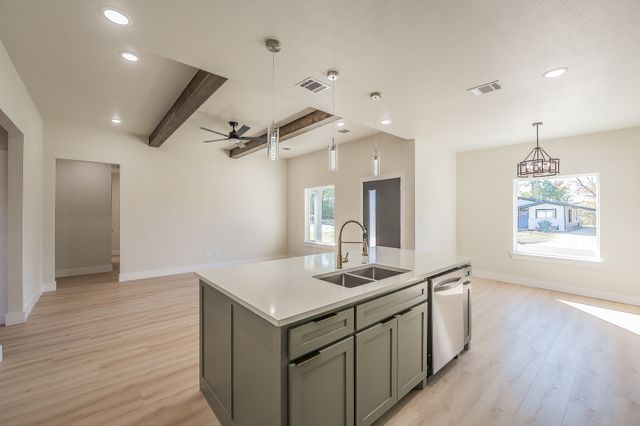 1019 Newby Avenue, Bridgeport, TX 76426
