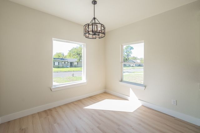 1019 Newby Avenue, Bridgeport, TX 76426