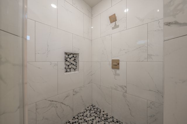 1019 Newby Avenue, Bridgeport, TX 76426
