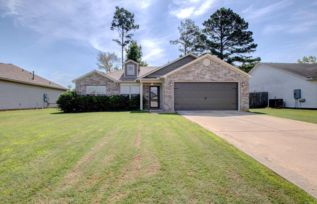 102 Spruce Street, Jacksonville, AR 72076