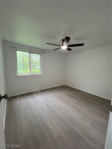 3539 Dunstan Drive, Warren, OH 44485